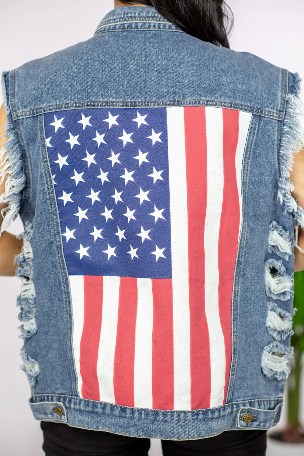 BiBi Hometown USA Flag Graphic Cutoff Denim Jacket