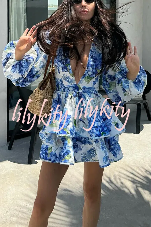 Feminine and Sexy Floral Print Deep V-neck Balloon Sleeve Tiered Mini Dress