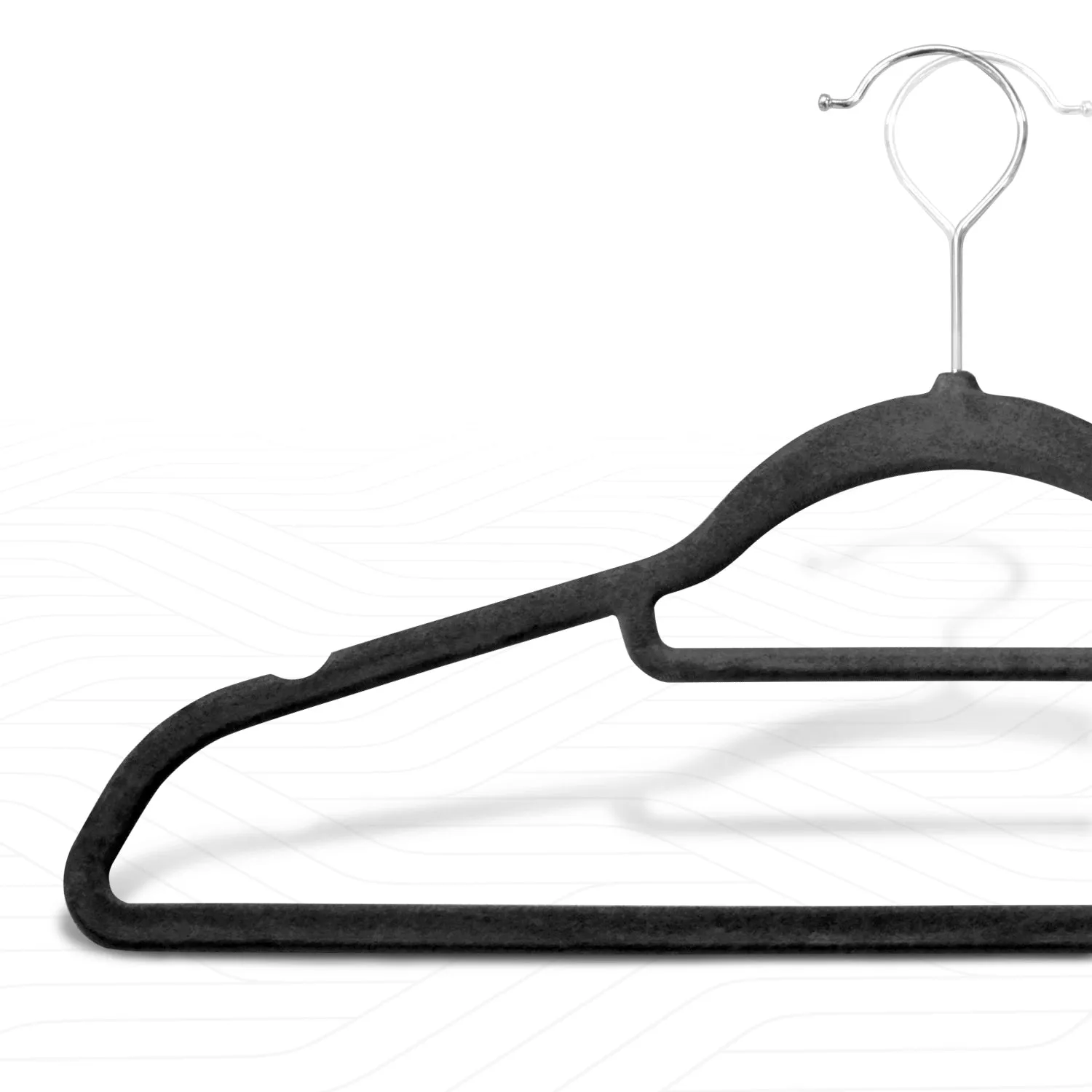 KEPLIN Velvet Hangers 20 Pack - Non-Slip Clothes Hangers with Tie Bar & 360° Hook - Durable & Sturdy, Space-Saving Wardrobe Organisers for Suits, Jackets & Clothes- Home Storage Solution