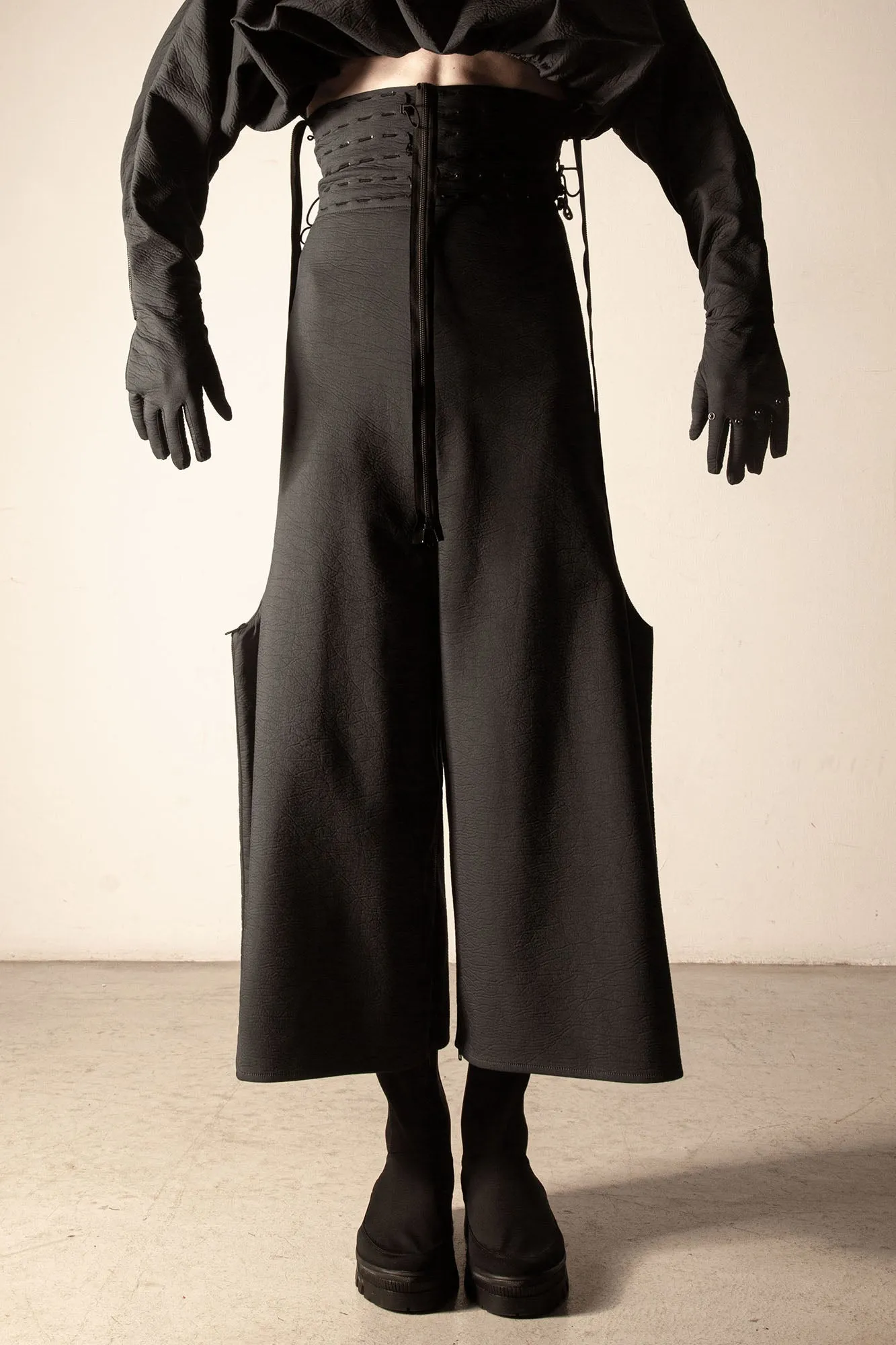 QUOTA 20 -way transforming piece: jumpsuit/dress/hoodie/top/sleeves/trousers/skirt