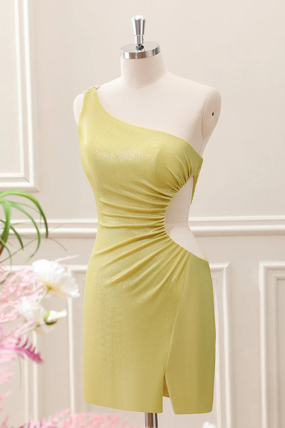 Stylish Yellow Bodycon One Shoulder Mini Dress with Hollow Out