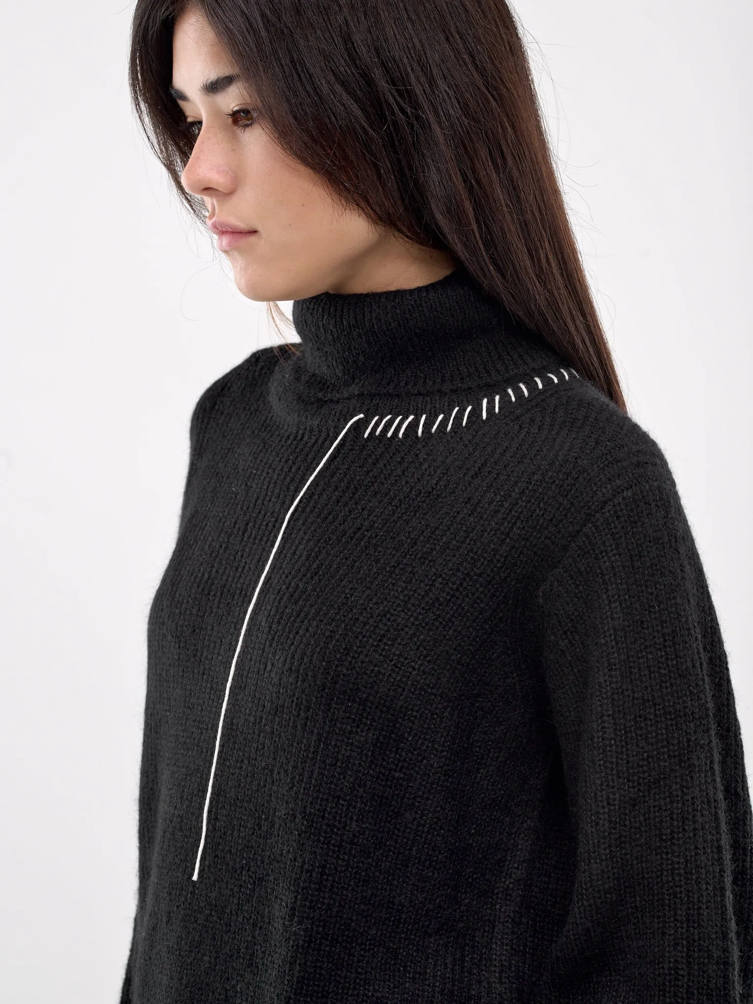 Turtleneck Puff Sleeve Sweater (FO-K06-192-BLACK)